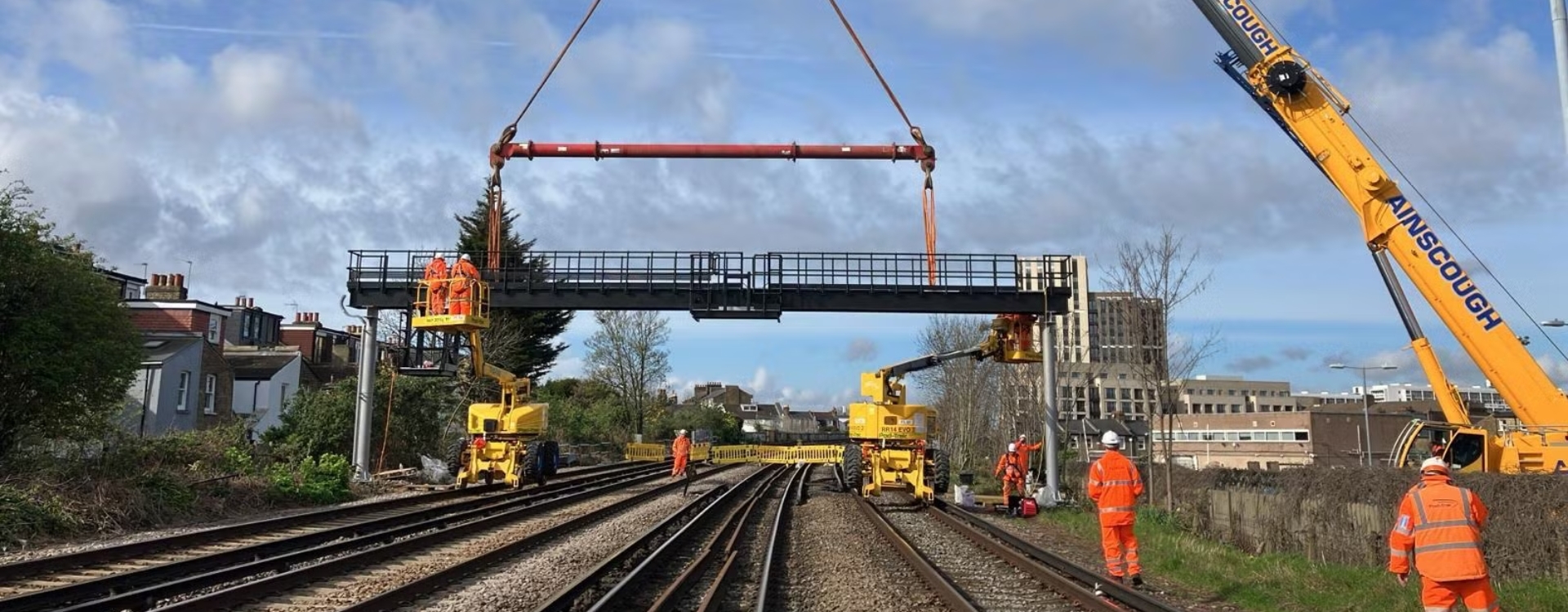 Signalling upgrades to impact services in South London during October half term Share on Facebook Share on Linkedin Share on Twitter